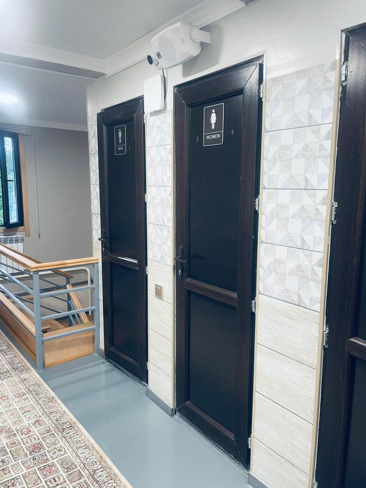 בישקק Salamat Hotel מראה חיצוני תמונה