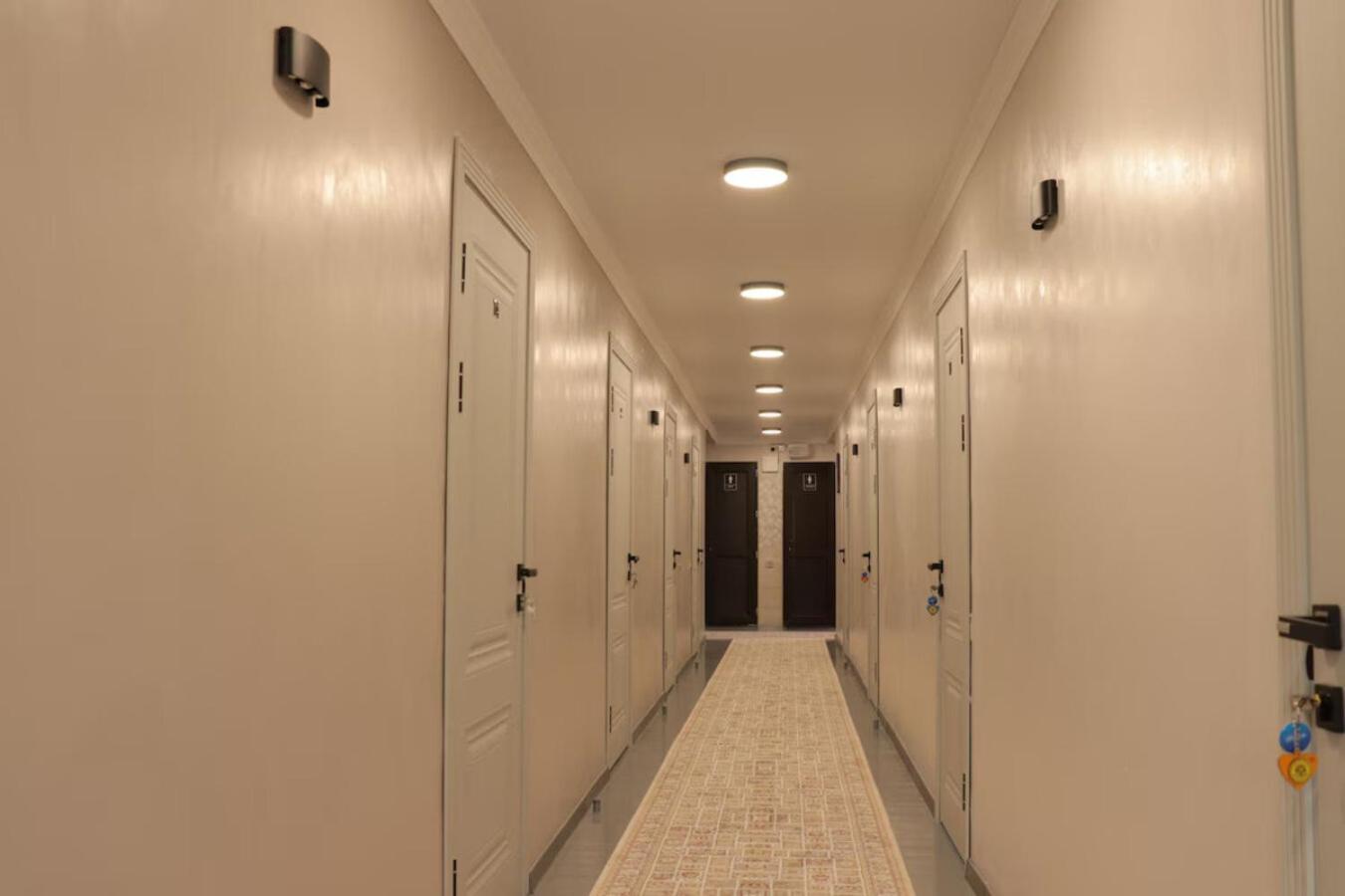 בישקק Salamat Hotel מראה חיצוני תמונה