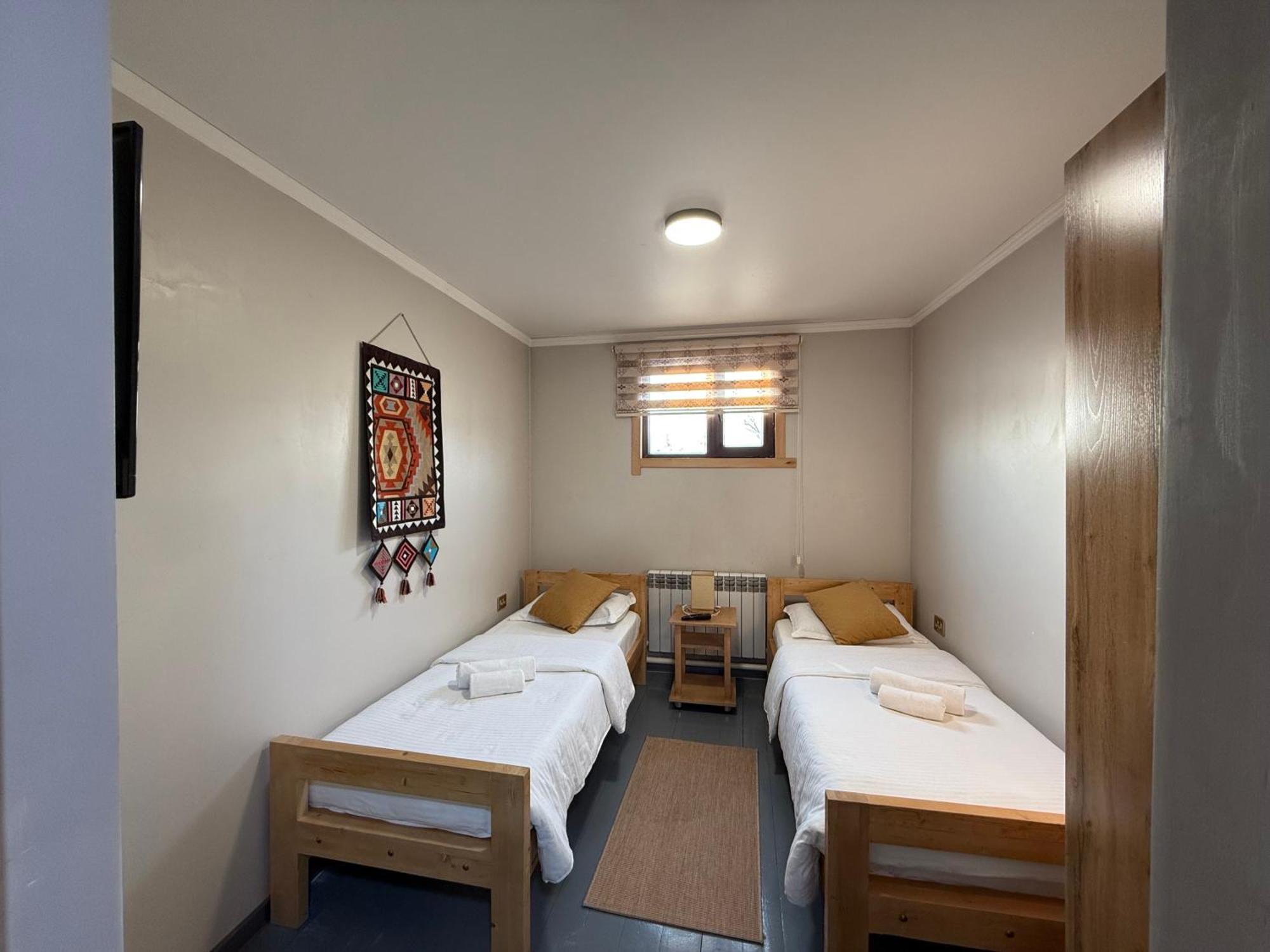 בישקק Salamat Hotel מראה חיצוני תמונה