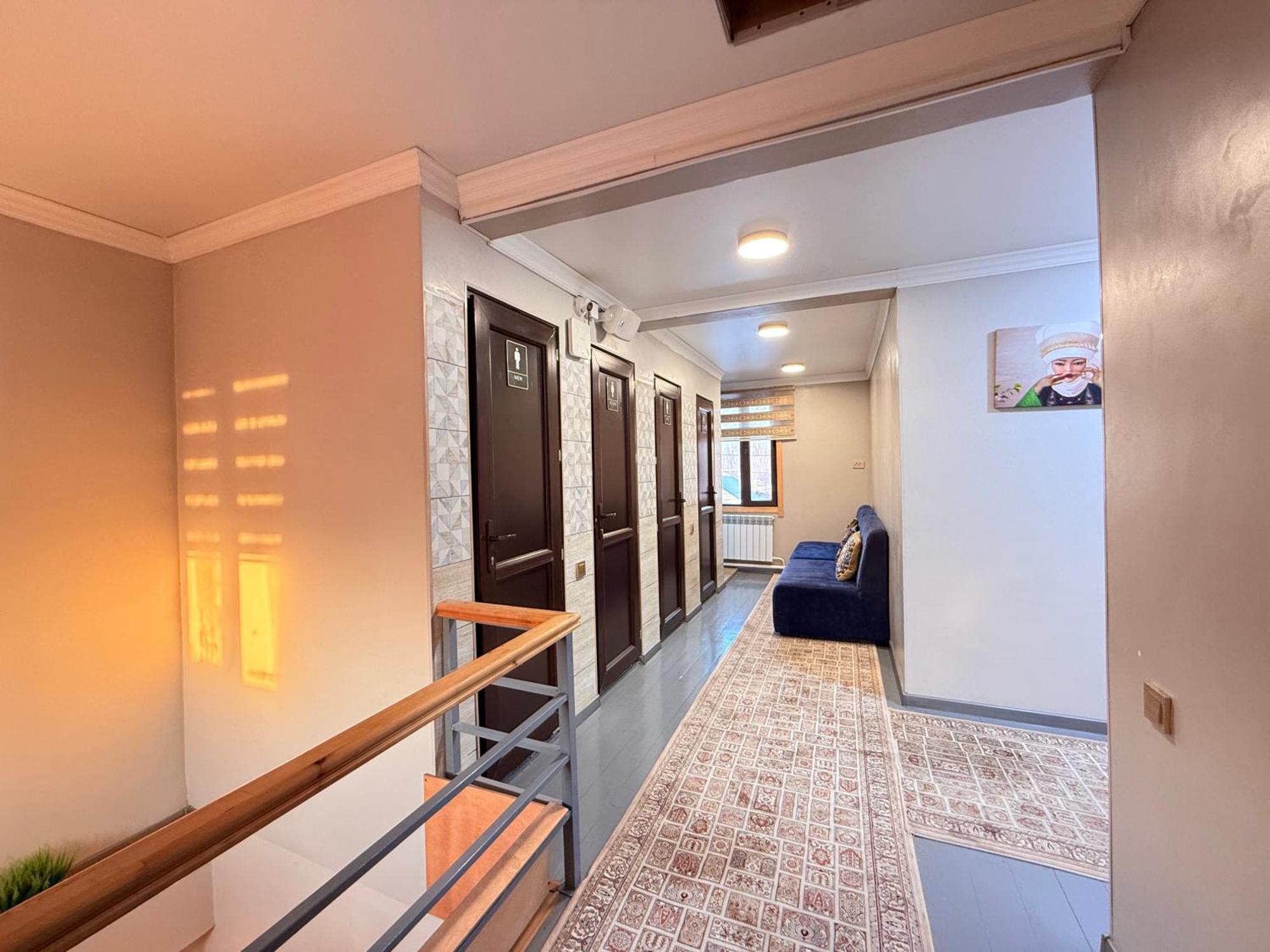 בישקק Salamat Hotel מראה חיצוני תמונה