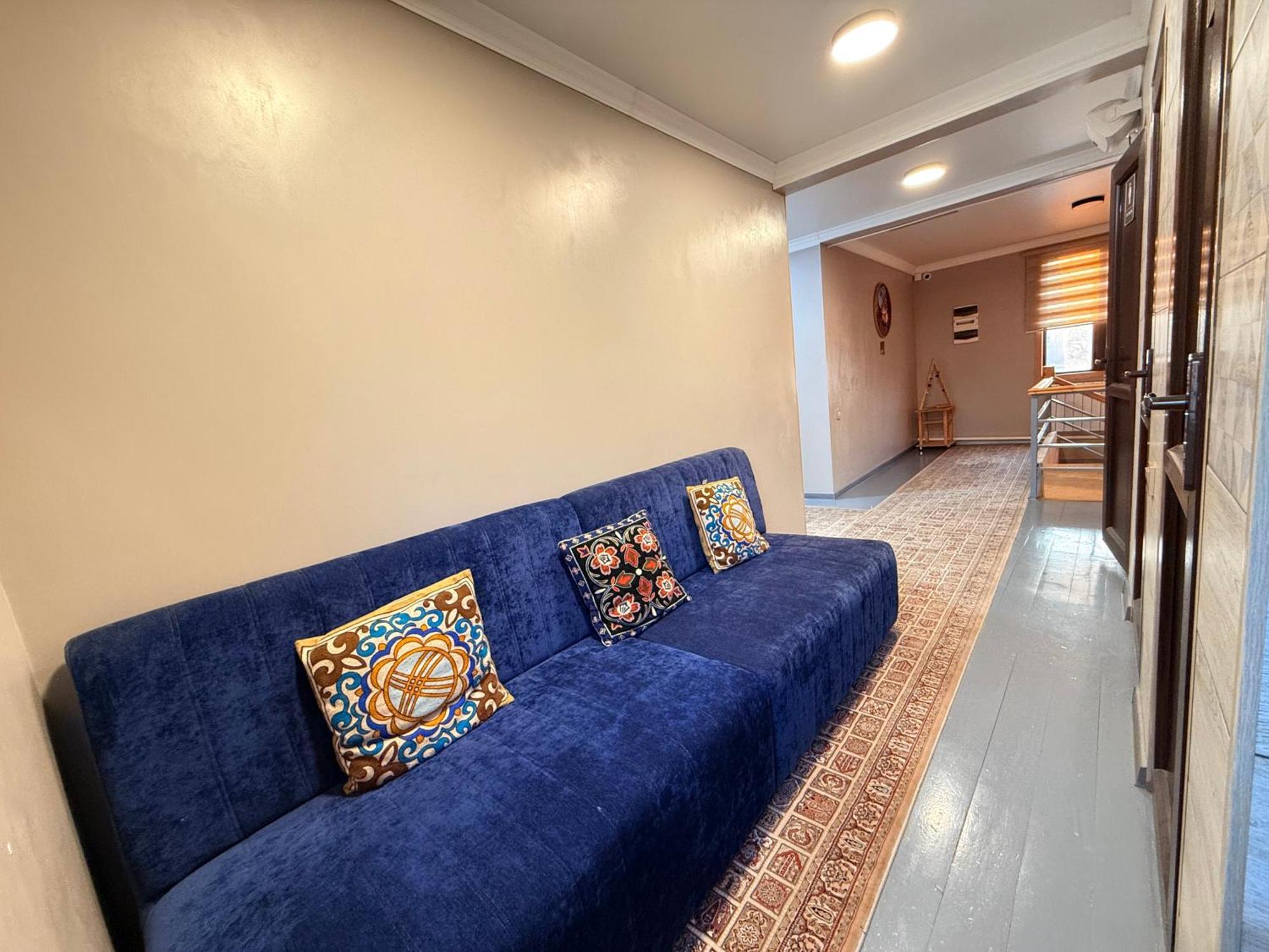 בישקק Salamat Hotel מראה חיצוני תמונה